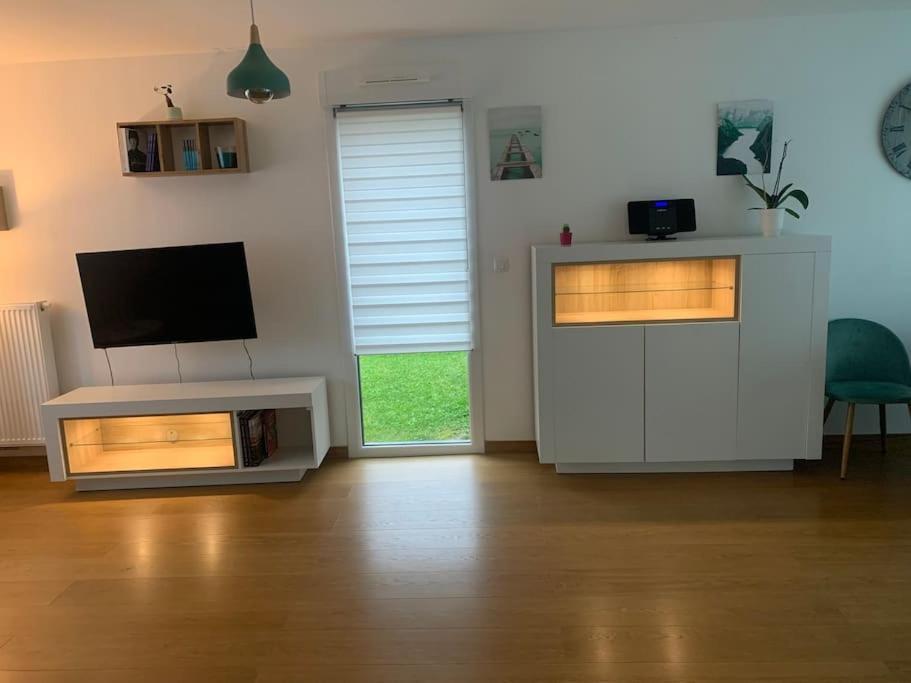 Maison Individuelle, Campagne, 3 Chambres, Baignoire Balneo 2 Places Genech Kültér fotó